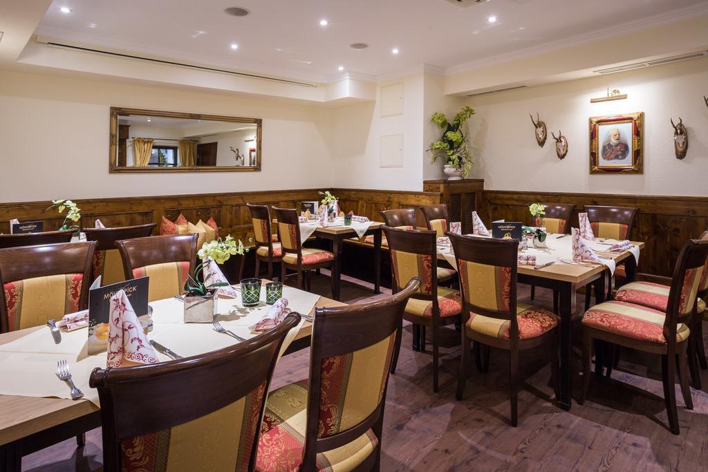 דגנדורף Hotel-Gasthof Hoettl מראה חיצוני תמונה